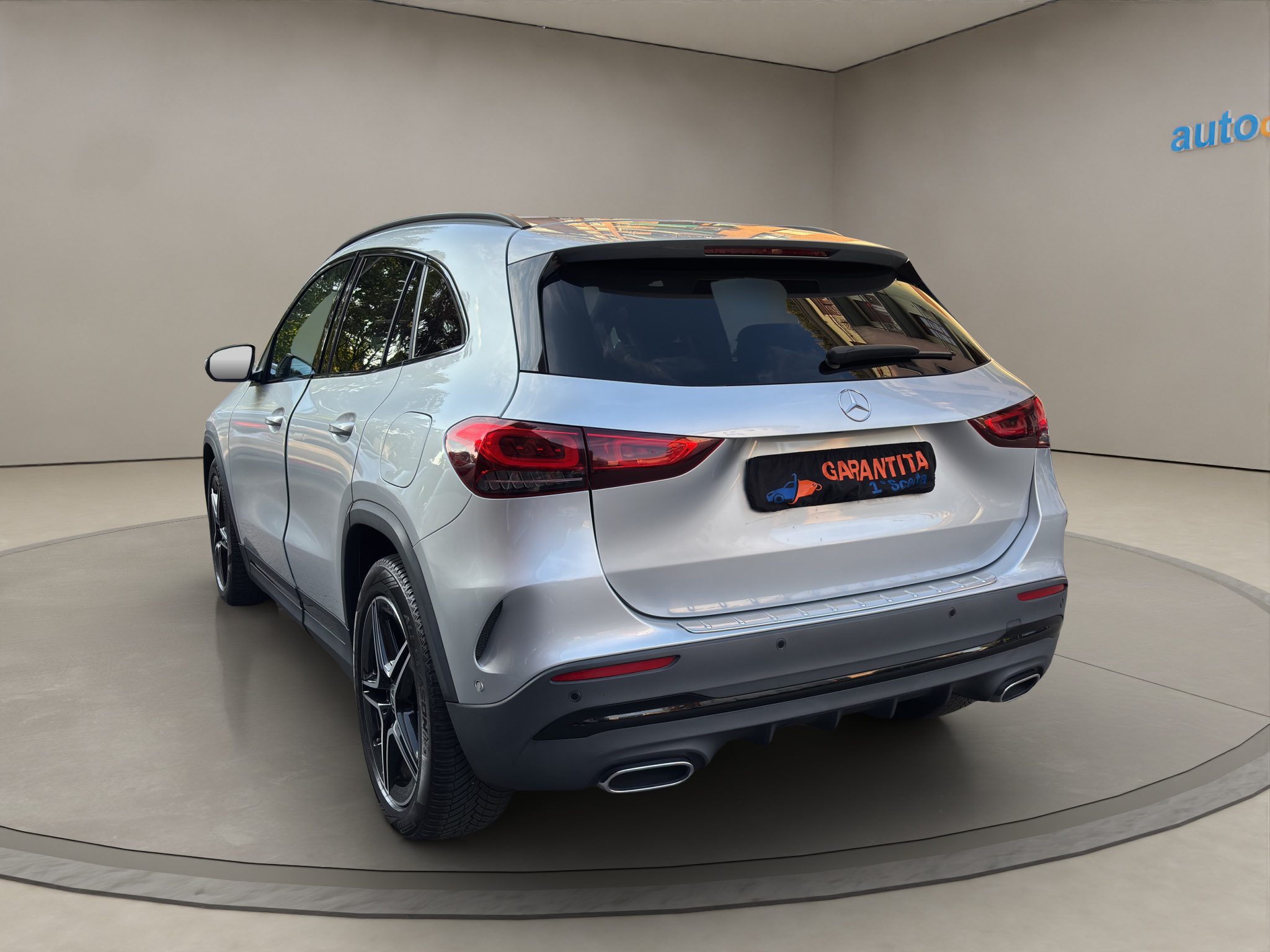 MERCEDESGLADIESEL_04_converted